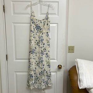 Reformation Enya dress in Clarita. Size 4.